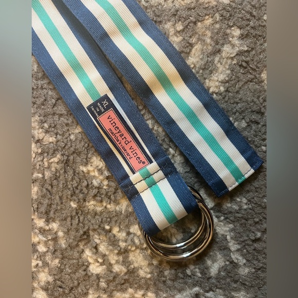 Vineyard Vines Blue and Green Striped Belt with Silver Rings XL 50” long (C101) - Picture 1 of 3